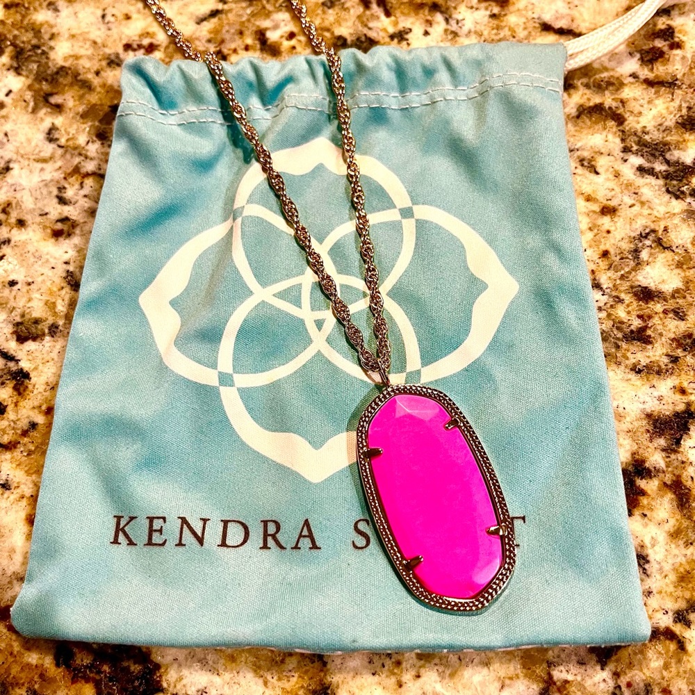 Kendra Scott Hot Pink Pendant Necklace with Gold Chain